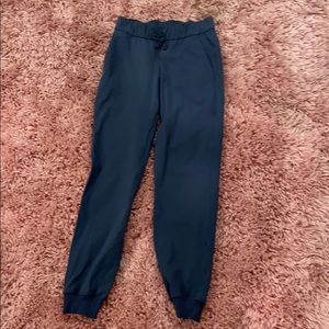 On the Fly joggers/color-Irbu/ brand new